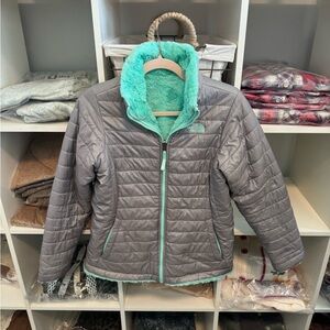 Girls North Face reversible puffer jacket